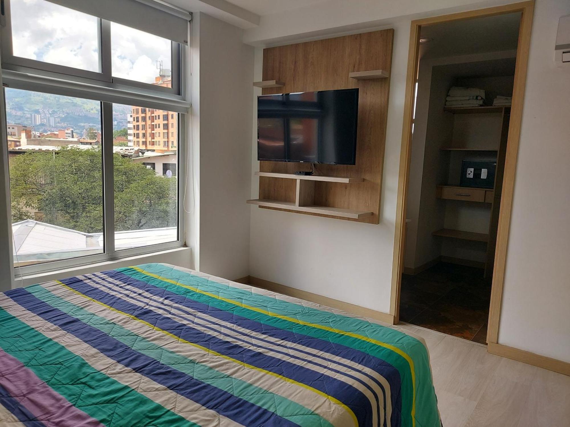 San Peter Apartments Medellín Eksteriør billede