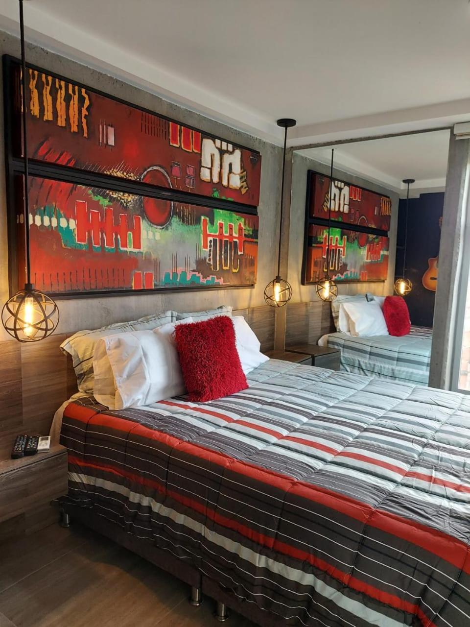 San Peter Apartments Medellín Eksteriør billede